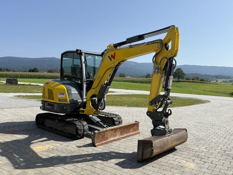 Wacker Neuson ET 42 mit Powertilt