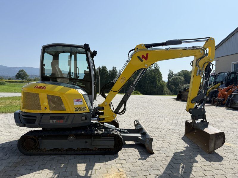 Wacker Neuson ET 42 mit Powertilt