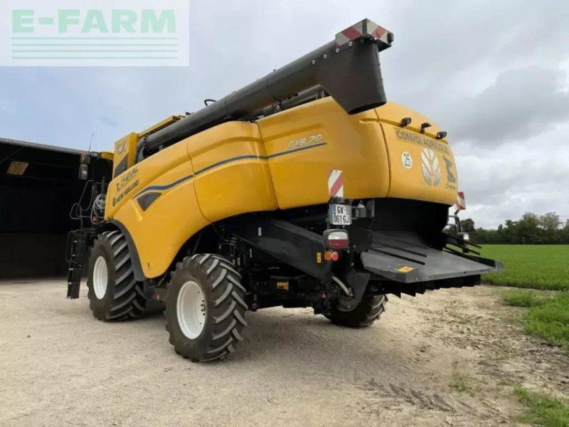 New Holland cx 8.70