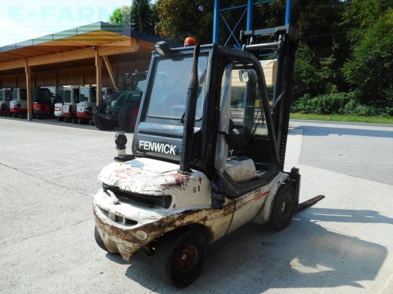 Linde h30d-03 ( perkins motor )