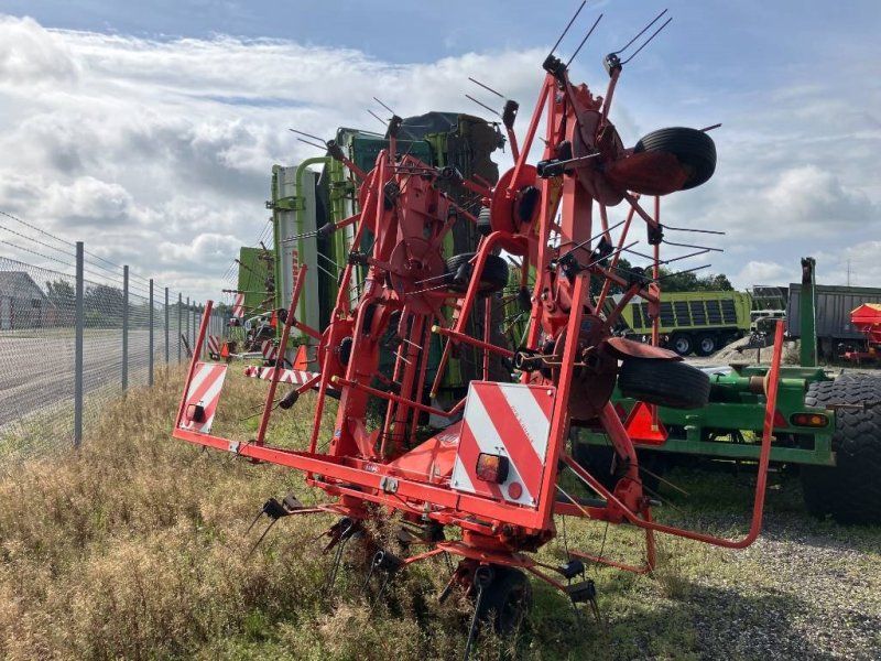 Kuhn GF 8702