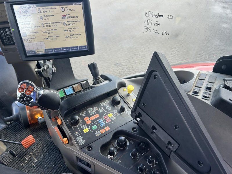 Case IH OPTUM 300 CVX