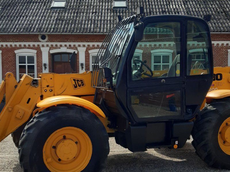 JCB 530-70 årg.  med 7079 timer gode dæk