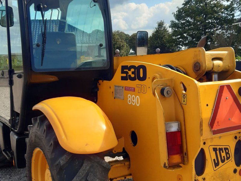 JCB 530-70 årg.  med 7079 timer gode dæk