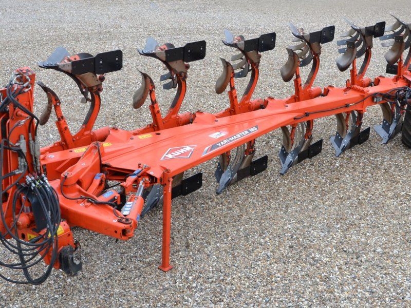 Kuhn Vari-Master 183 6F Centralsmørring, affjedret vendehoved, hydr.