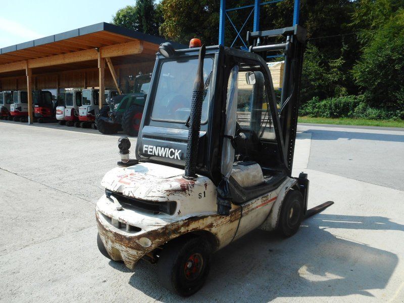 Linde H30D-03 ( Perkins Motor )