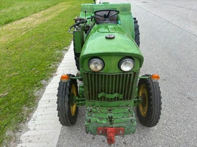 John Deere 1020