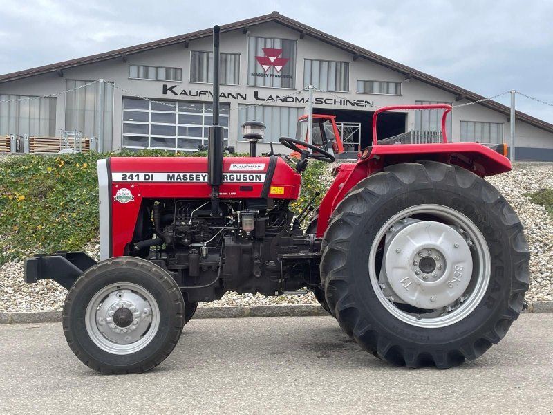 Massey Ferguson 240-2