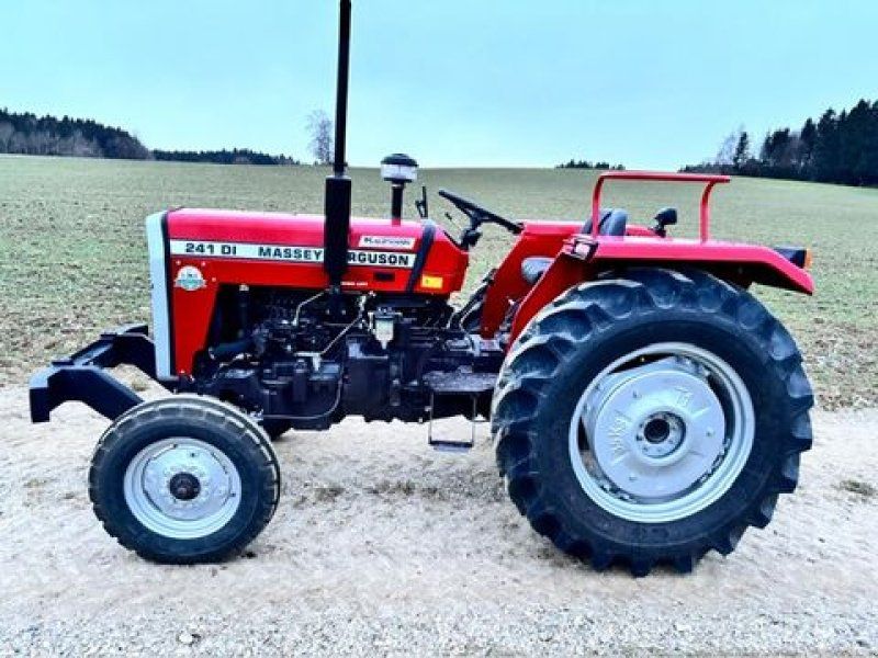 Massey Ferguson 240-2