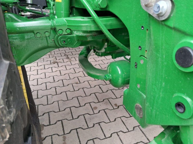 John Deere 7R 290