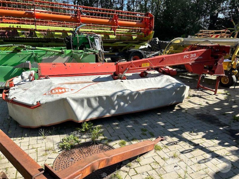 Kuhn FC 313