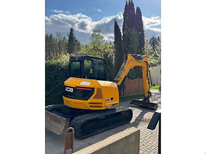 JCB 85Z-1