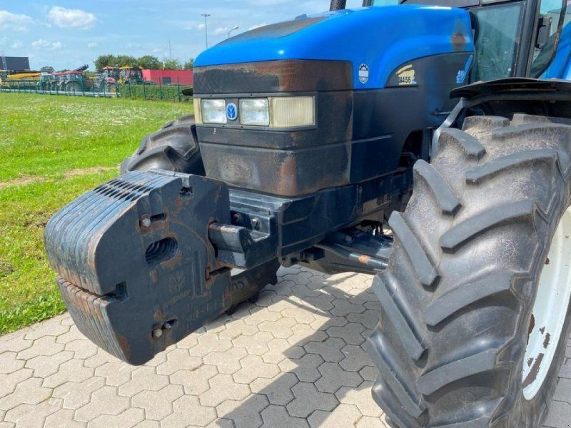 New Holland TM 155