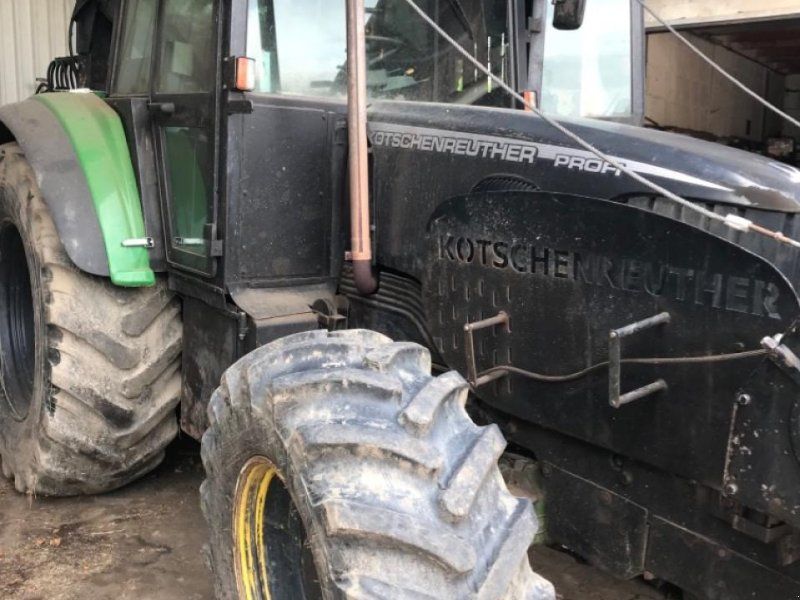 John Deere 6920