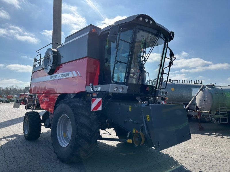 Massey Ferguson 7344 Activa  Nur 18 Trommelstunden