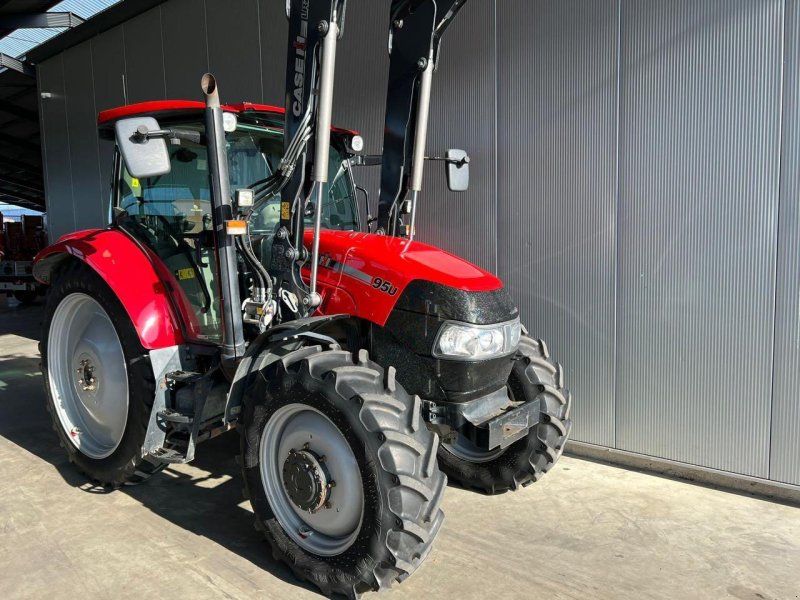 Case IH Farmall  95 U