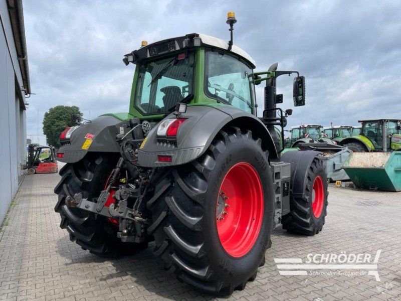 Fendt 828 VARIO S4 PROFI PLUS