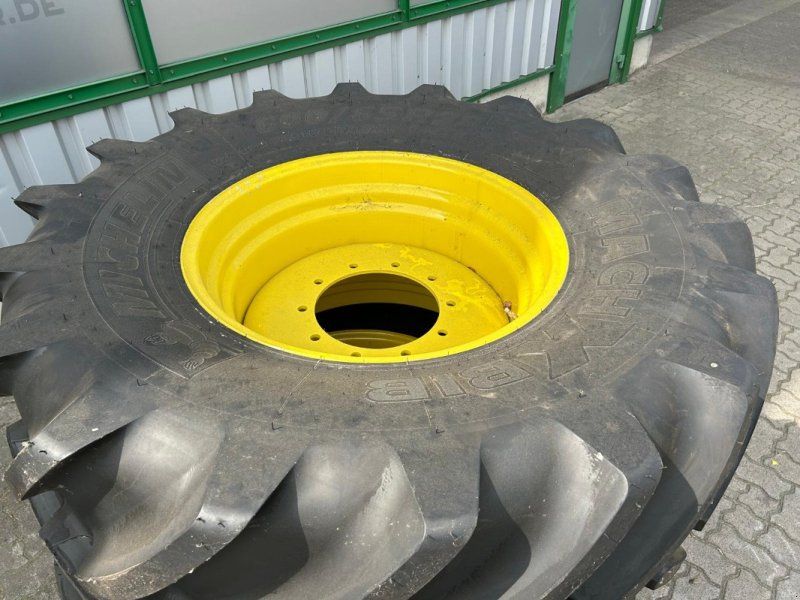 Michelin 600/65R28 2 Stück