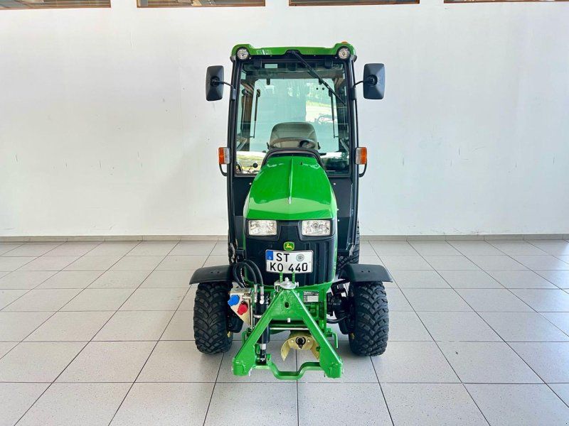 John Deere 1026R