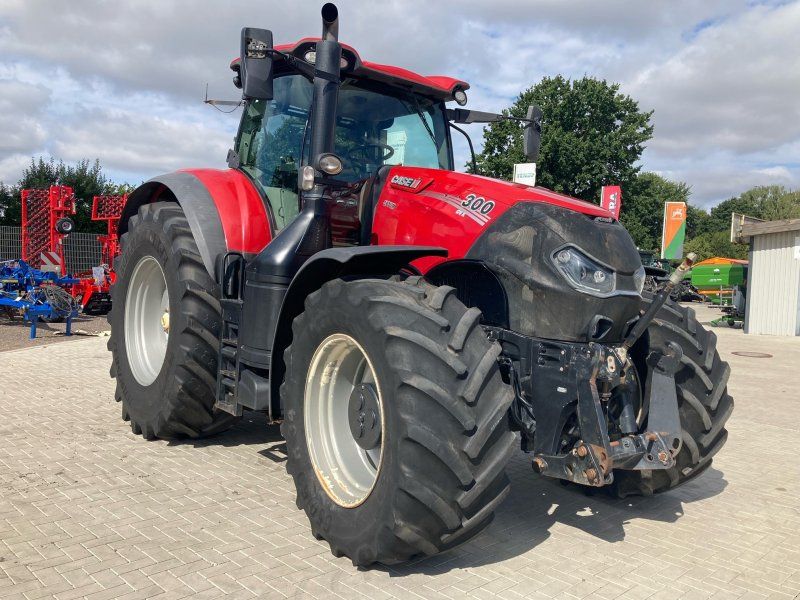 Case IH Optum 300 CVX