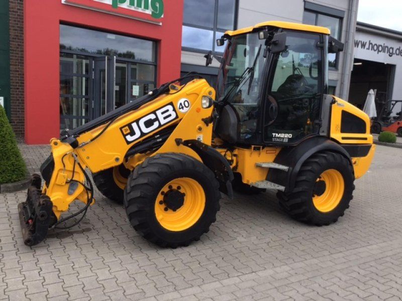 JCB TM 220