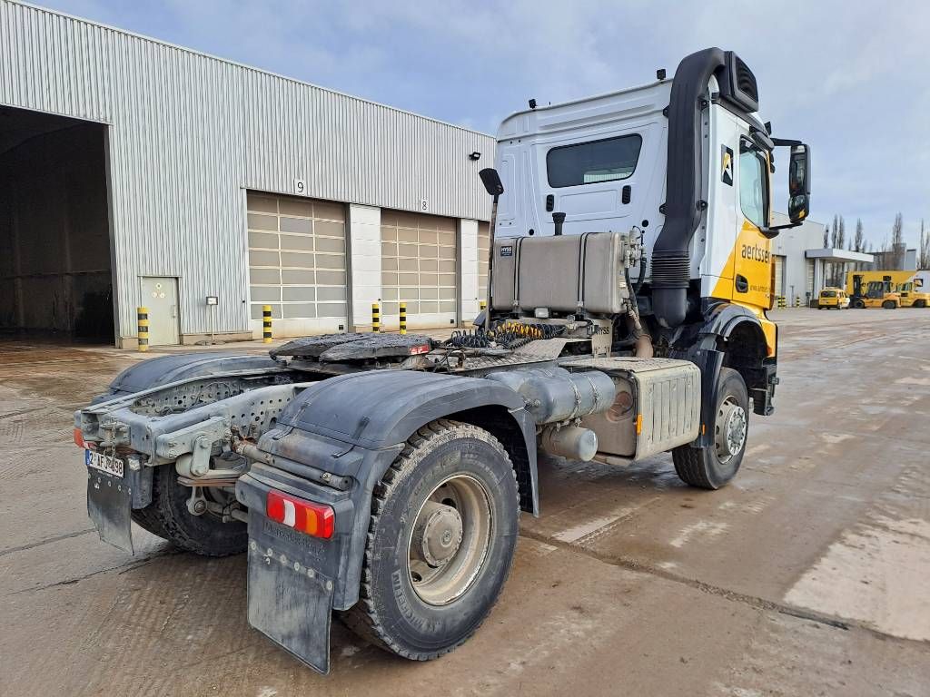 Mercedes-Benz Arocs 2045