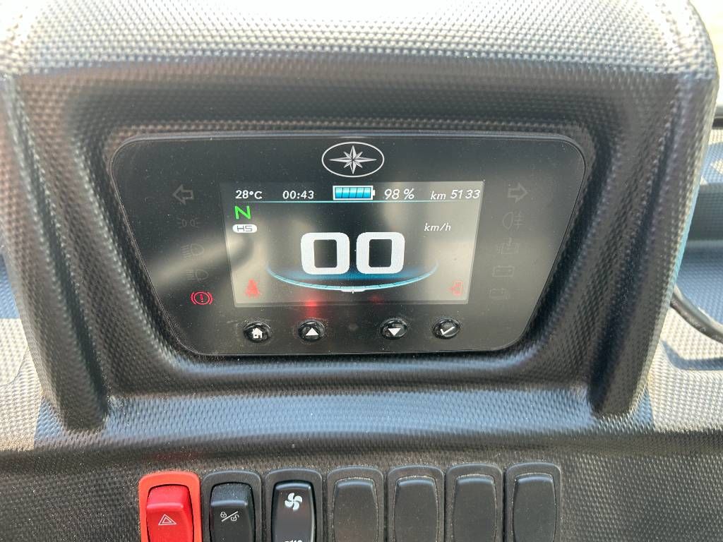 Goupil G 4