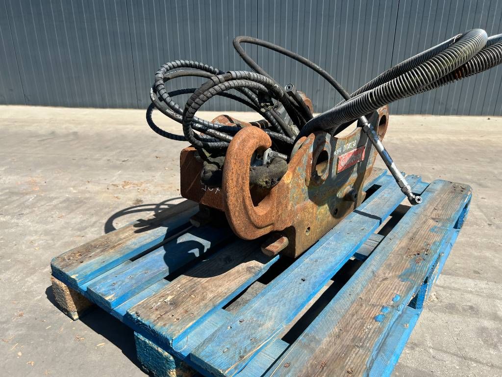 OilQuick OQ60 - 311F / 313F / 315F