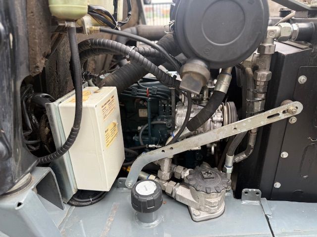 GIANT V5003T TELE HD AIRCO TELESCOOP Functions Verreiker Shovel