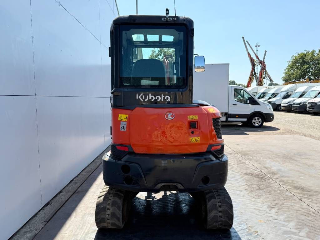 Kubota KX 037-4 - Hammer Lines / Quick Coupler