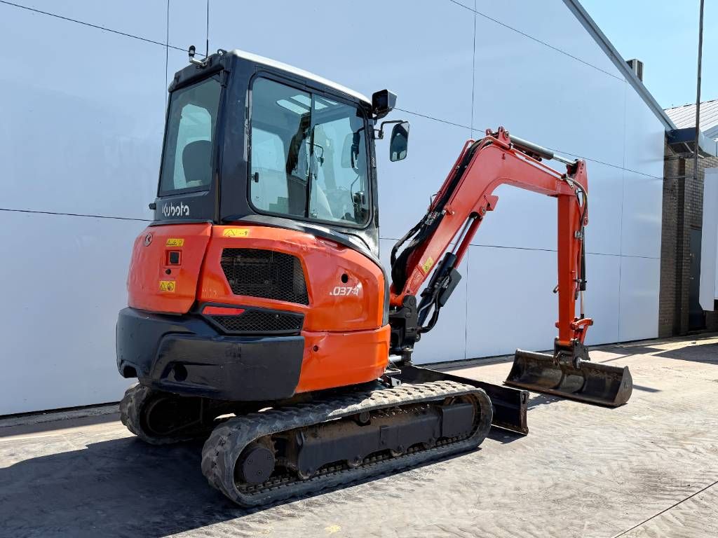 Kubota KX 037-4 - Hammer Lines / Quick Coupler