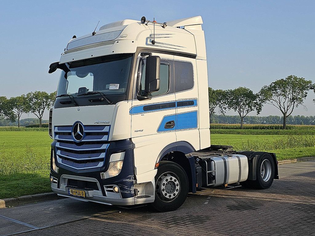 MERCEDES-BENZ ACTROS 1842 LS