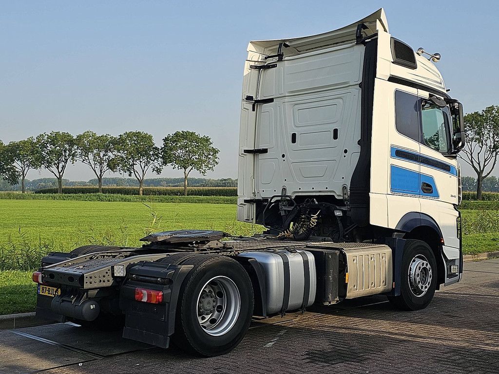 MERCEDES-BENZ ACTROS 1842 LS