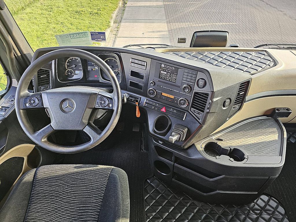 MERCEDES-BENZ ACTROS 1842 LS