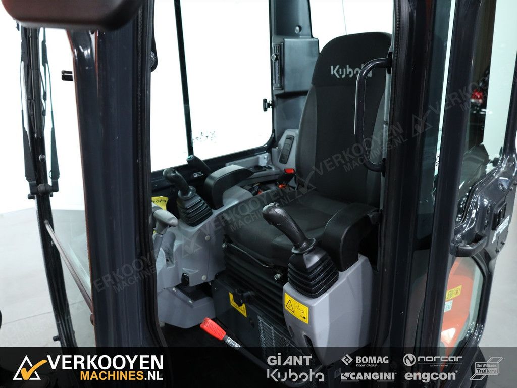 2023 Kubota U36-4 Hi Spec VT811