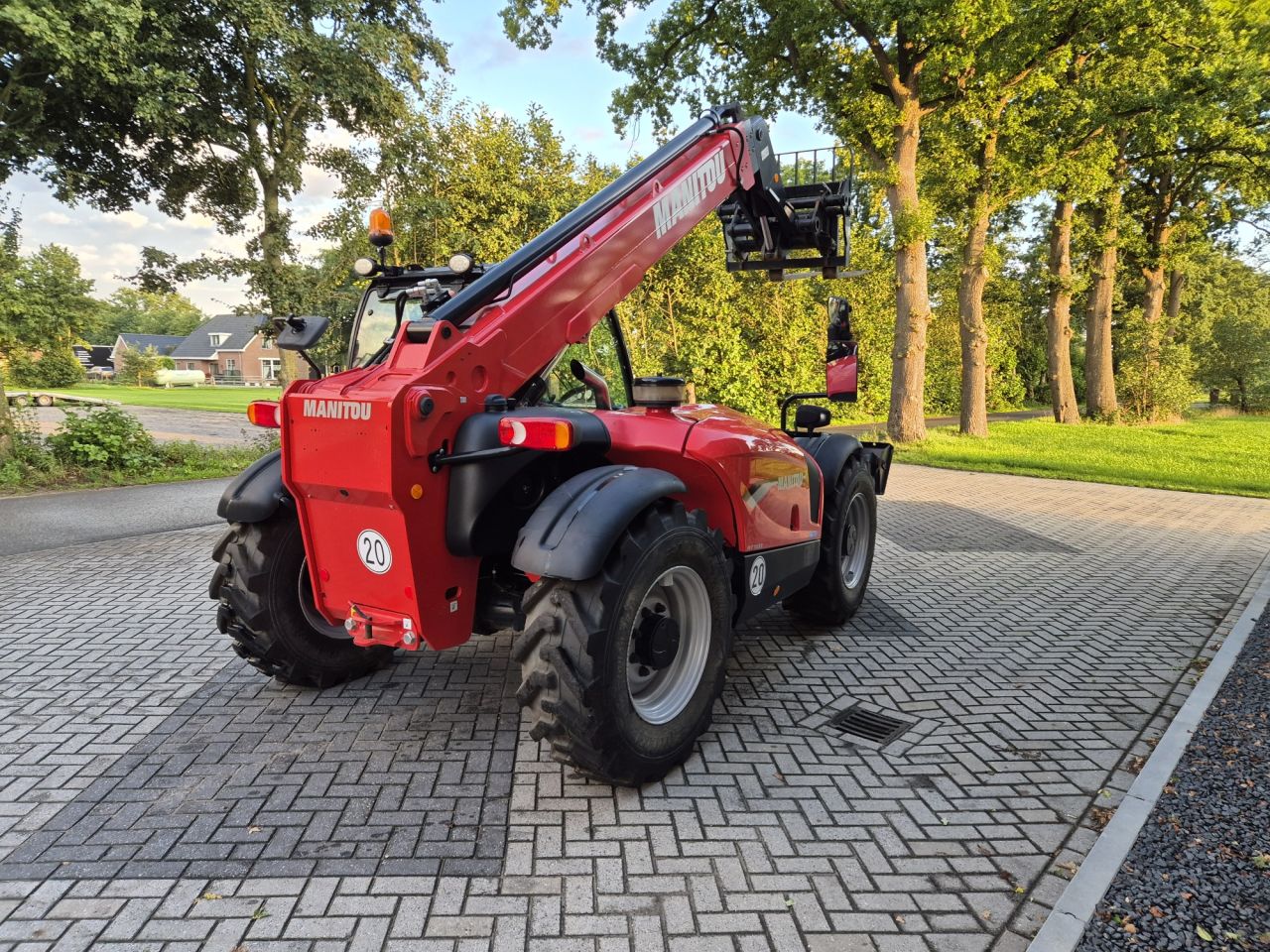 Gebruikte MANITOU MT 1033 easy verreiker 10 m