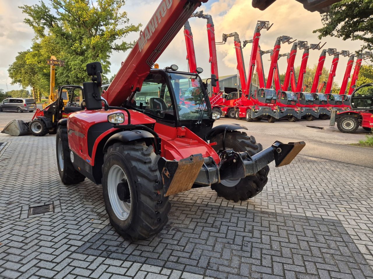 Gebruikte MANITOU MT 1033 easy verreiker 10 m