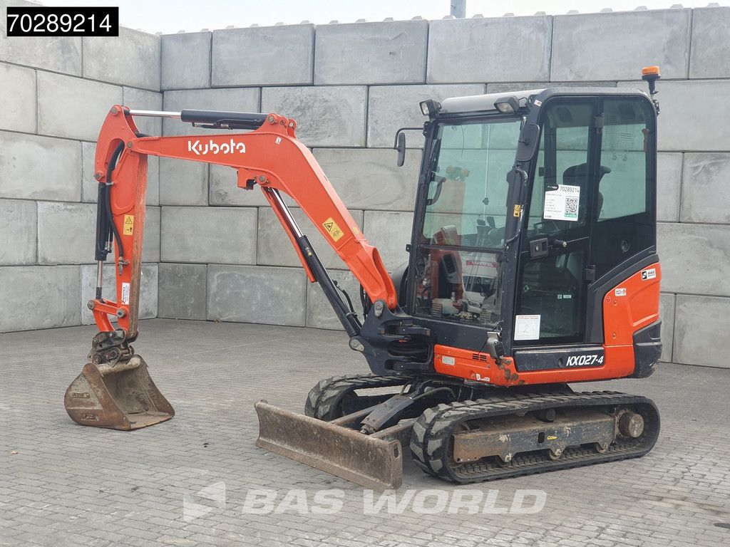 Kubota KX027-4