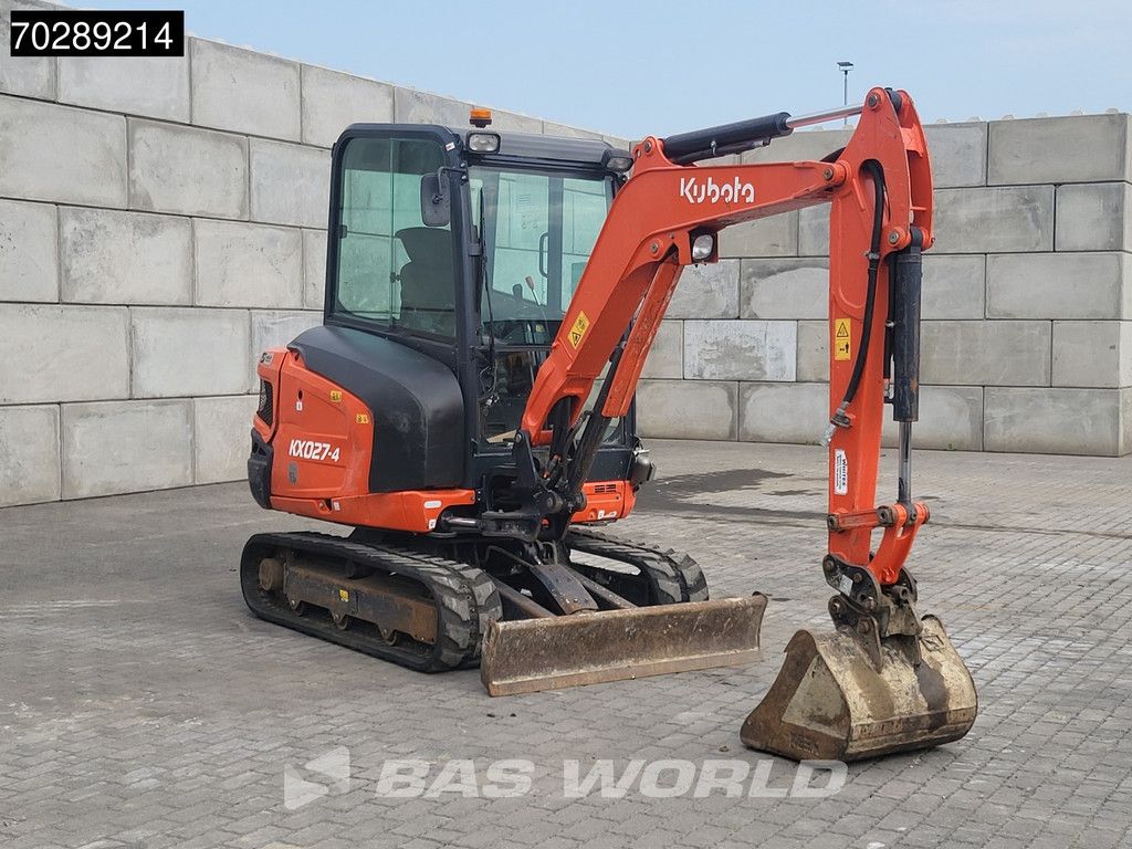Kubota KX027-4