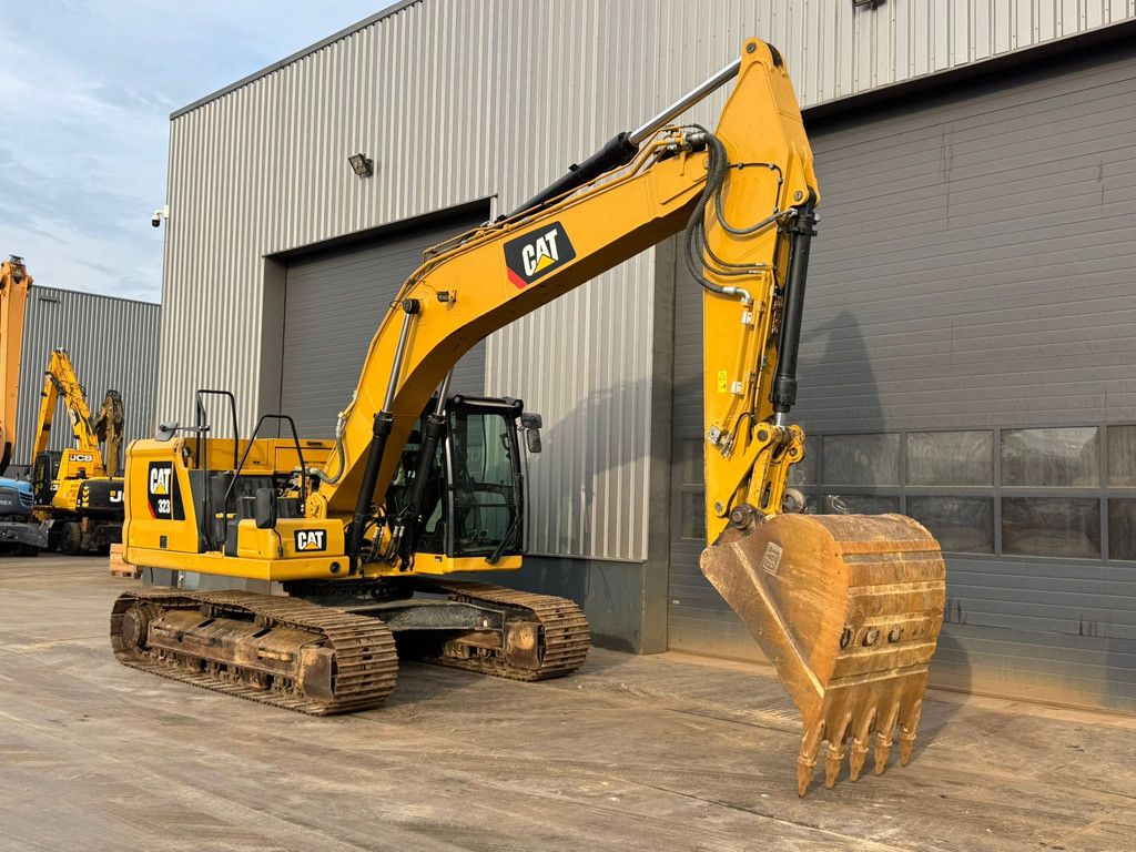 Caterpillar 323 07A