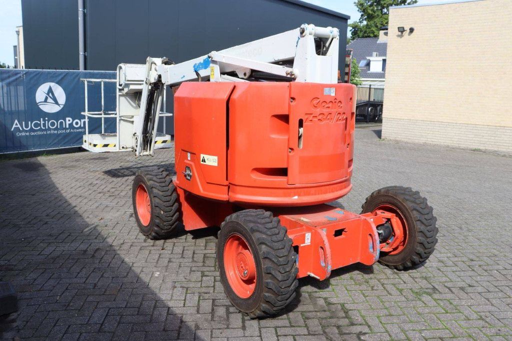 Knikarmhoogwerker Genie Z-34/22 Diesel 8.78m 2013
