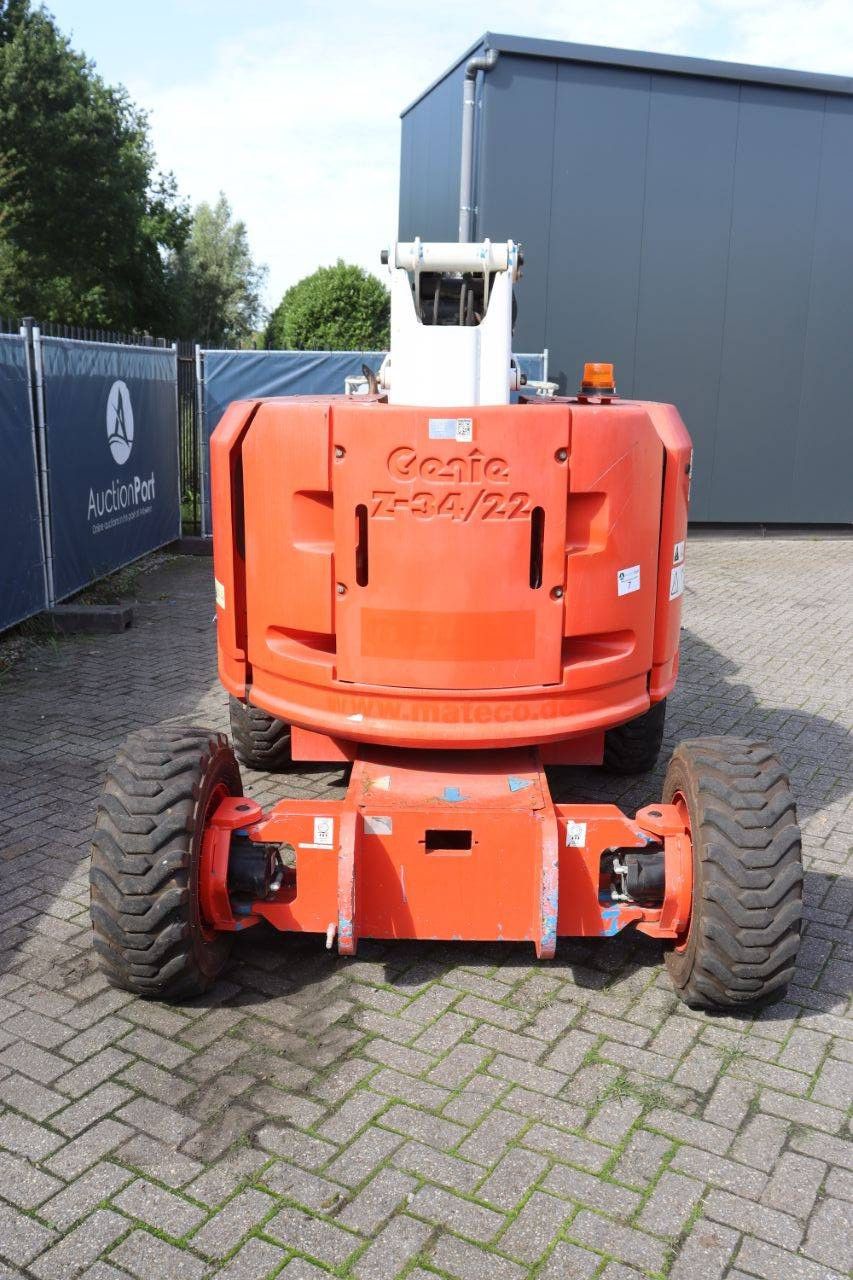 Knikarmhoogwerker Genie Z-34/22 Diesel 8.78m 2013