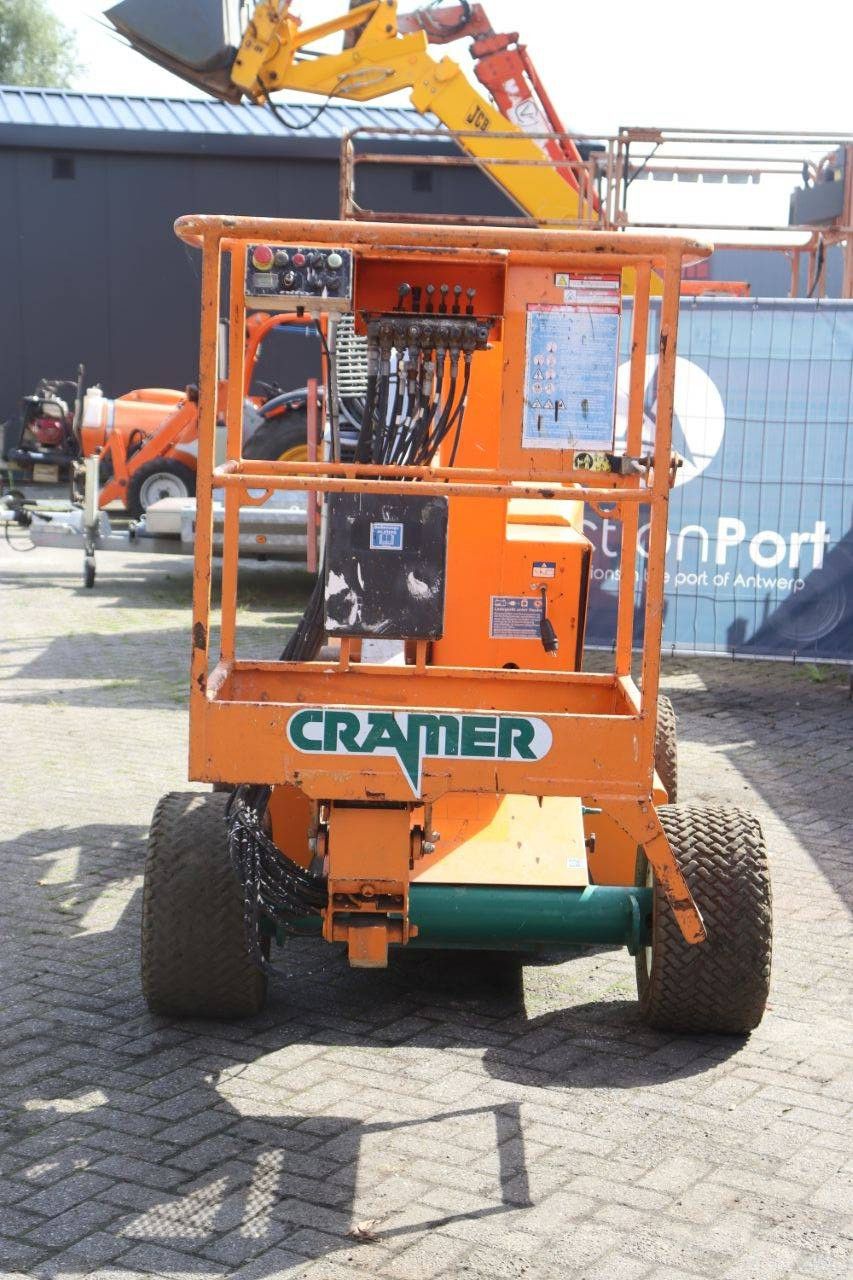 Nifty HR12NDE Elektro+Diesel 12,2 m Gelenkteleskoparbeitsbühne 2013