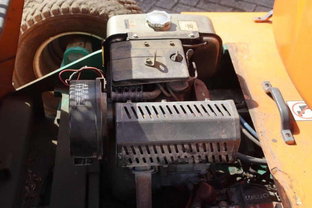 Nifty HR12NDE Elektro+Diesel 12,2 m Gelenkteleskoparbeitsbühne 2013