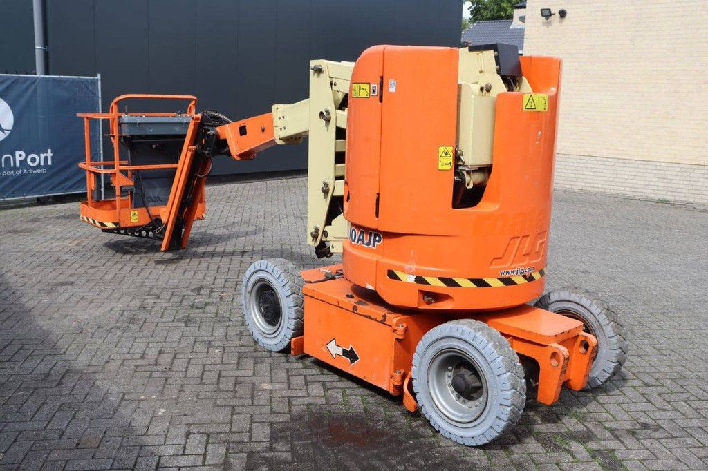 JLG E300AJP Electric 11.0m Articulated Boom Lift 2012