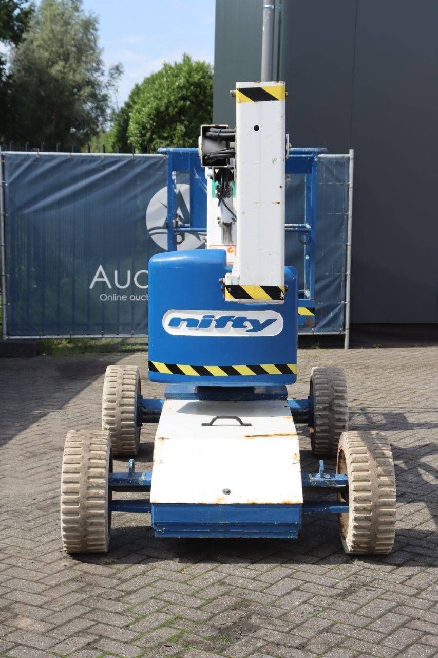 Knikarmhoogwerker Nifty HR10E Elektrisch 10m 2009