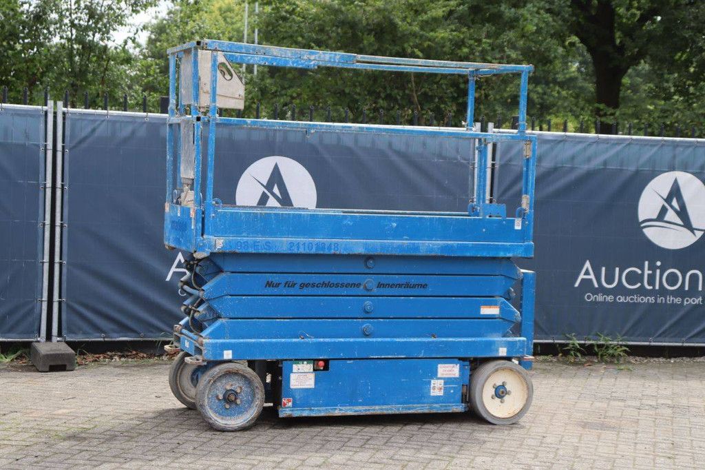 Scherenbühne Skyjack SJIII 3226 Elektro 9,9m 2015