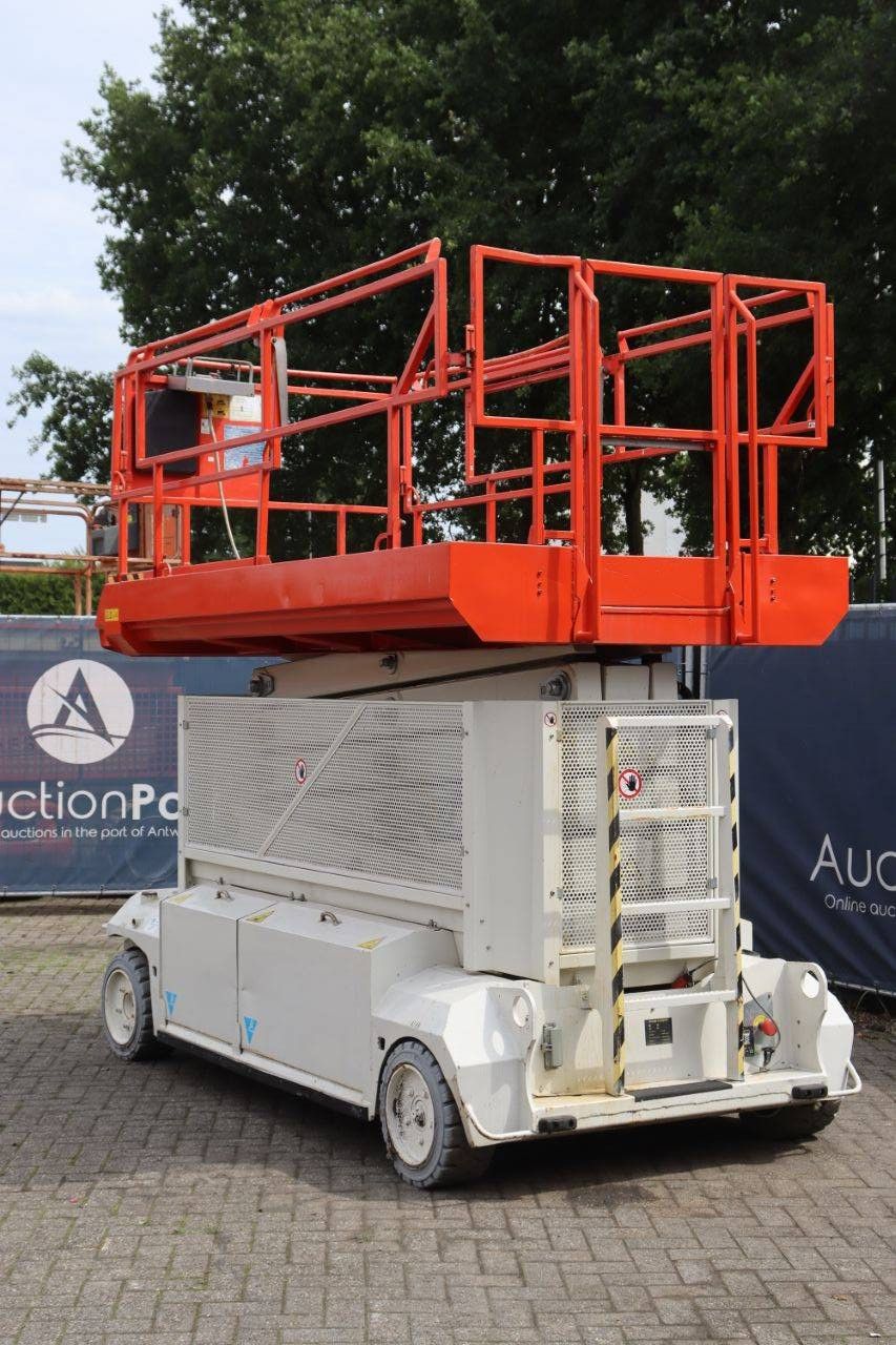 Schaarlift PB S151-16E Elektrisch 15.3m 2015