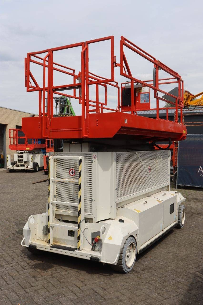 Schaarlift PB S151-16E Elektrisch 15.3m 2015