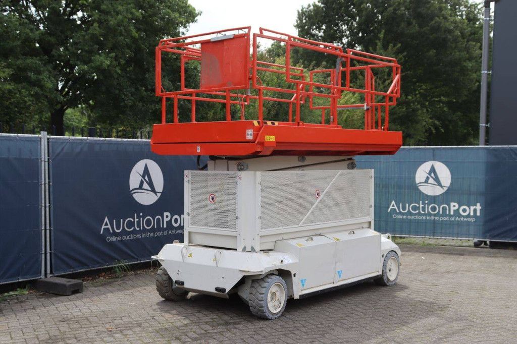 Schaarlift PB S151-16E Elektrisch 15.3m 2015